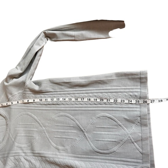 Lululemon Rest Less Pullover- Heathered Silver Spoon- Size 8 - Picture 14 of 14